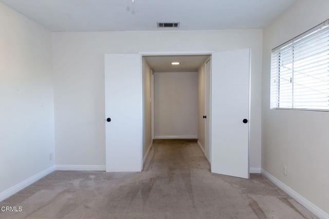 Detail Gallery Image 14 of 43 For 741 Warwick Ave, Thousand Oaks,  CA 91360 - 2 Beds | 1/1 Baths