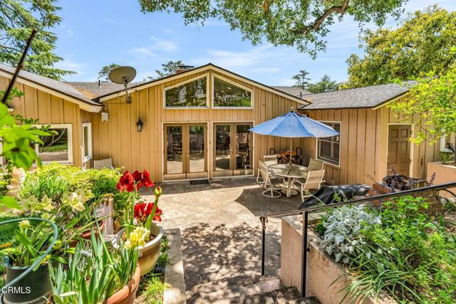 1313 E Palm Street, Altadena CA: https://media.crmls.org/mediaz/50275091-89f2-4767-a16b-393103577e82.jpg