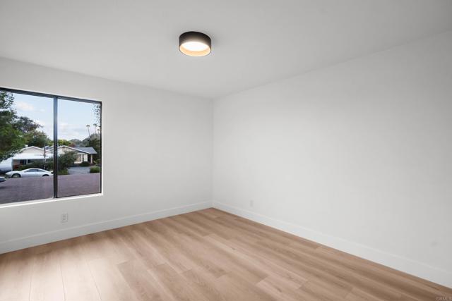 1657 FOOTHILL Drive, Vista CA: https://media.crmls.org/mediaz/50275b6c-0714-4090-ba4f-3a2cf1f13933.jpg