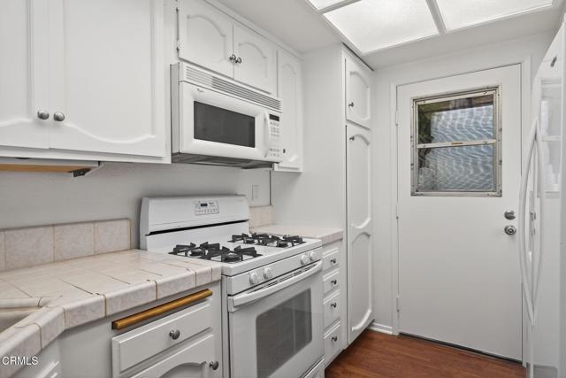 Detail Gallery Image 21 of 55 For 925 Vallecito Dr, Ventura,  CA 93001 - 2 Beds | 2/1 Baths