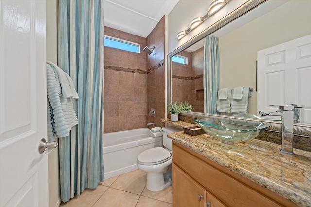 60505 Staghorn Drive, La Quinta CA: https://media.crmls.org/mediaz/502a4711-eecb-4abb-88ee-a7eaa626d1eb.jpg