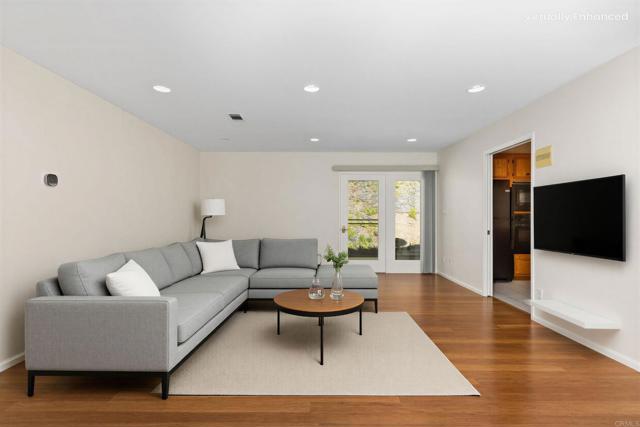 Detail Gallery Image 9 of 59 For 28444 Fallen Tree Ln, Escondido,  CA 92026 - 3 Beds | 2/1 Baths