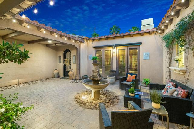 52540 Vino, La Quinta CA: https://media.crmls.org/mediaz/502bc252-7b2c-42e0-a20c-cf3d64489373.jpg