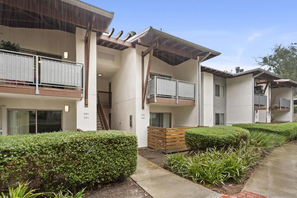 1810 S El Camino Real - photo 4