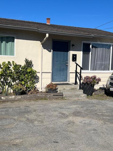 75 S Madeira Avenue, Salinas CA: https://media.crmls.org/mediaz/502df224-dd56-4aaf-b895-bba235c483f7.jpg
