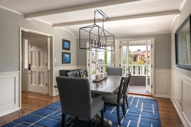 5839 Camino De La Costa, La Jolla CA: https://media.crmls.org/mediaz/502e8950-fed6-41d7-a556-0a2182eb79f2.jpg