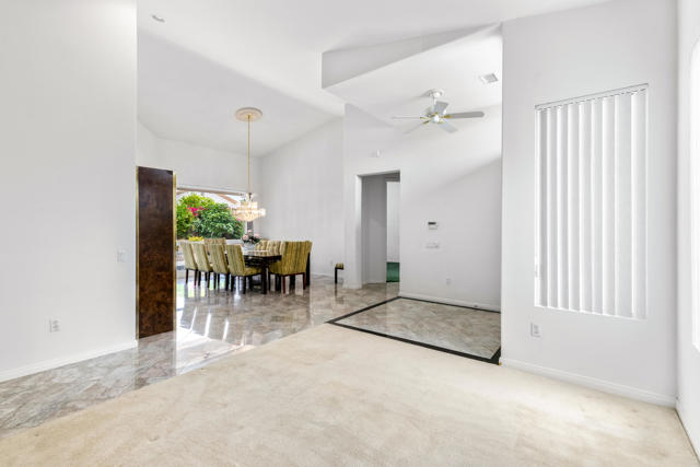 78368 Sunrise Canyon Avenue, Palm Desert CA: https://media.crmls.org/mediaz/502f7e38-db50-4205-99a1-9d7d367cc25a.jpg