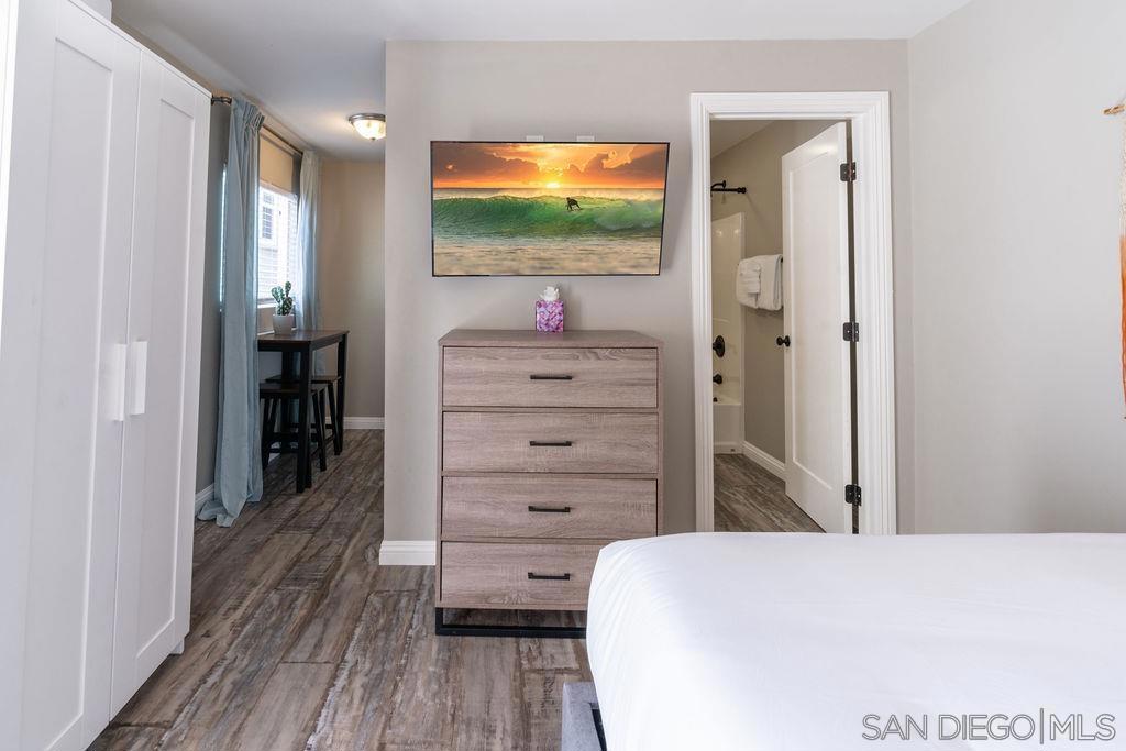 847 Beryl St - photo 3