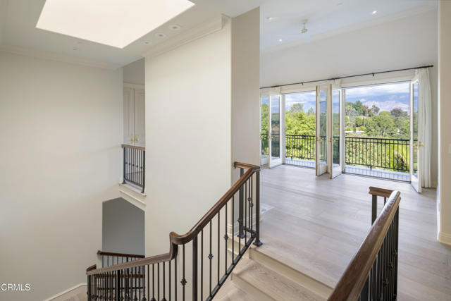 Detail Gallery Image 22 of 44 For 980 Ellington Ln, Pasadena,  CA 91105 - 4 Beds | 4 Baths