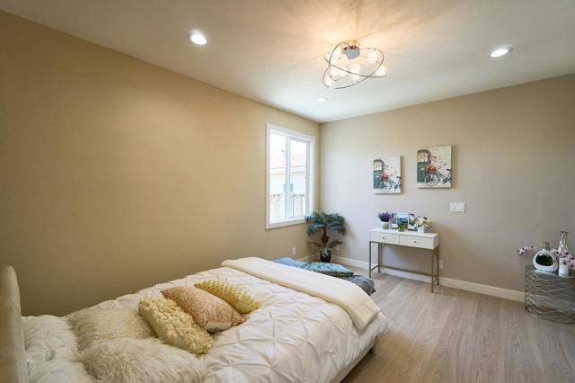 470 Holly Way, Milpitas CA: https://media.crmls.org/mediaz/503315ff-997a-4cf5-a813-7e81d6ef4826.jpg