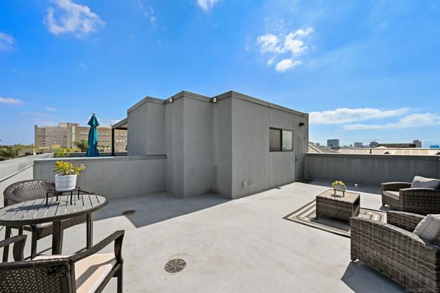4079 1st Ave, San Diego CA: https://media.crmls.org/mediaz/50336e55-5142-47a3-aa20-1b5aaa8fd89f.jpg