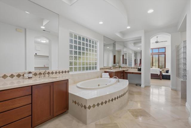 80315 Via Valerosa, La Quinta CA: https://media.crmls.org/mediaz/5033f35f-0749-4e20-9261-3780ab719fc9.jpg