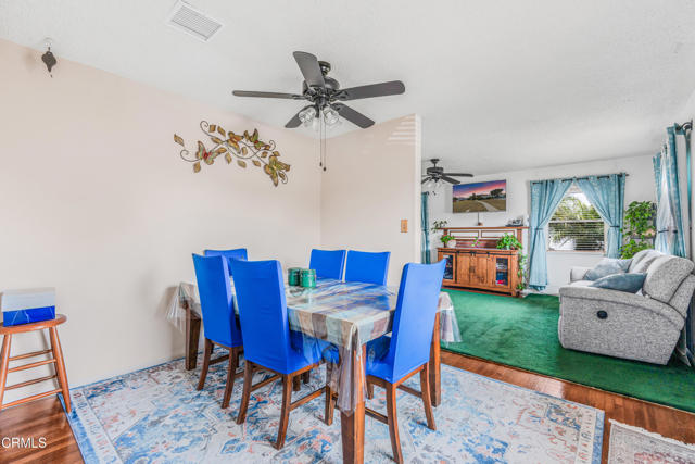 Detail Gallery Image 10 of 33 For 403 N L St, Oxnard,  CA 93030 - 3 Beds | 2 Baths