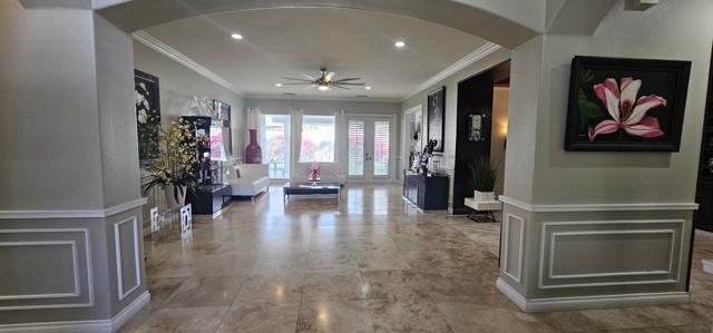 6 Voltaire Court, Rancho Mirage CA: https://media.crmls.org/mediaz/5034accd-4128-4c11-951c-684a08910567.jpg