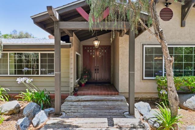 1830 Lisa Terrace, El Cajon CA: https://media.crmls.org/mediaz/5034ea21-00cb-42ca-8717-291a144aee6a.jpg