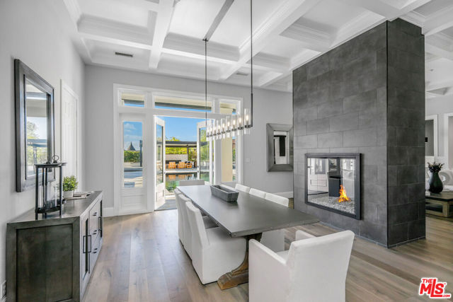 1 Falconridge Drive, Coto de Caza CA: https://media.crmls.org/mediaz/5035c869-ba8f-4d8d-ac74-195d6676ca29.jpg