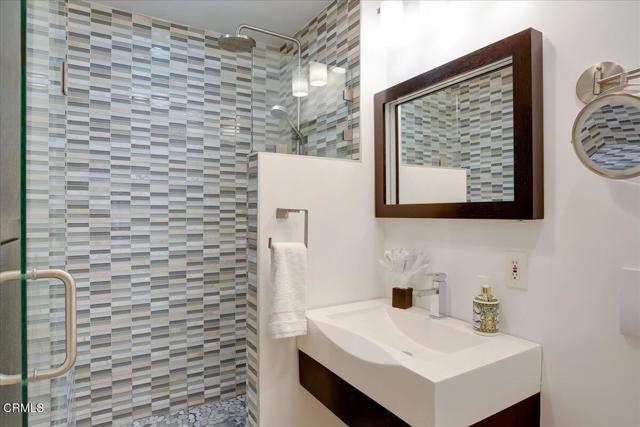 4751 Camino Del Rey, Santa Barbara CA: https://media.crmls.org/mediaz/5037041a-6497-4765-a629-202cd07492c7.jpg