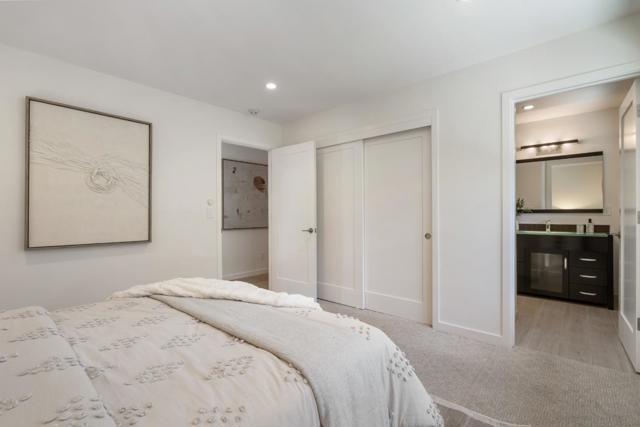 34 Carriage Court, Los Altos CA: https://media.crmls.org/mediaz/503888ab-c5f8-4f9e-b409-3dcd54093039.jpg