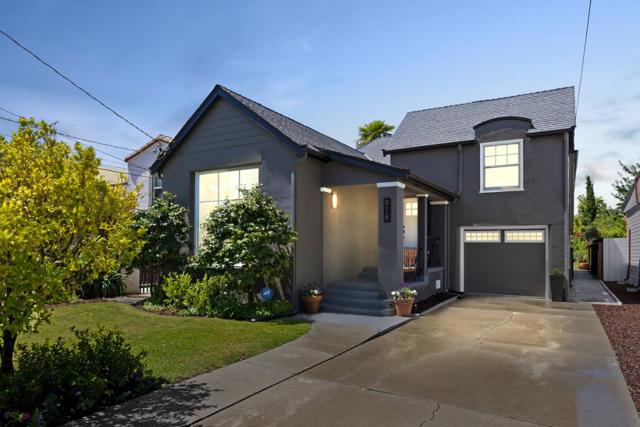 918 S Humboldt Street, San Mateo CA: https://media.crmls.org/mediaz/503964fd-bbb0-4d99-8690-a3c7612fb0b5.jpg