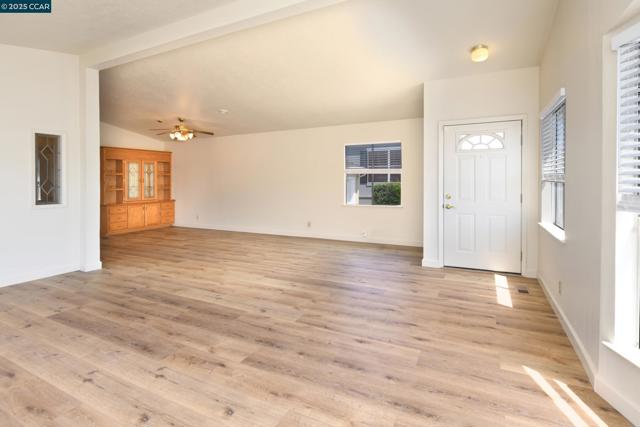1840 Paris Ln, Antioch CA: https://media.crmls.org/mediaz/50397ff4-6a50-459a-9dbd-0c50412e5cce.jpg