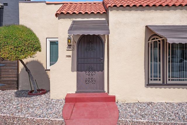 4365 Kansas, San Diego CA: https://media.crmls.org/mediaz/5039bc13-bd36-48ff-b11d-4a60f6608caf.jpg