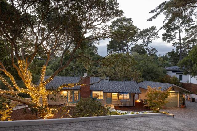 25524 Hatton Road, Carmel CA: https://media.crmls.org/mediaz/503ae725-859c-4bc2-93ff-024f7897d1b5.jpg