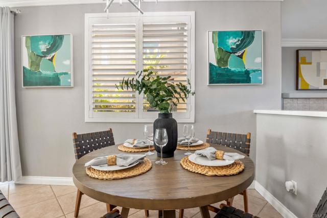 Detail Gallery Image 6 of 35 For 11393 Vista Elevada, San Diego,  CA 92131 - 3 Beds | 2/1 Baths