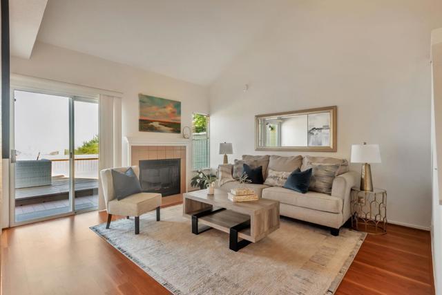 110 Cityview Drive, Daly City CA: https://media.crmls.org/mediaz/503bcb62-5395-4206-a701-2840c91461ff.jpg