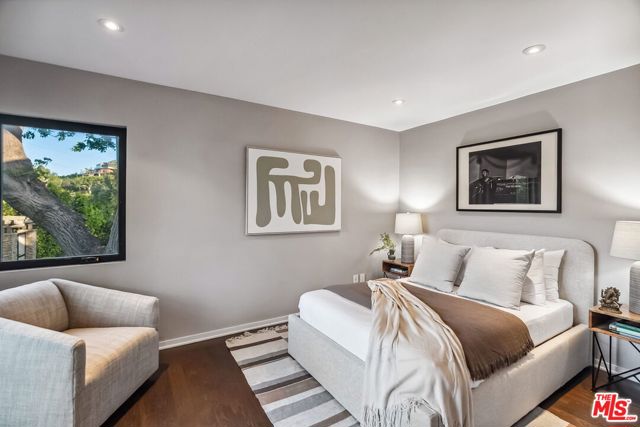 7840 Torreyson Drive, Los Angeles CA: https://media.crmls.org/mediaz/503c45a3-c0e2-4366-9b3a-0f59d1dfbb6a.jpg