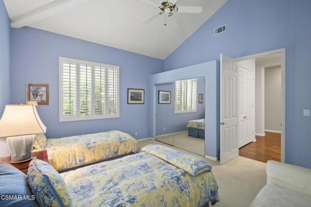 1662 E Janss Road, Thousand Oaks CA: https://media.crmls.org/mediaz/503c5bc0-6662-447a-906f-4be14912a504.jpg