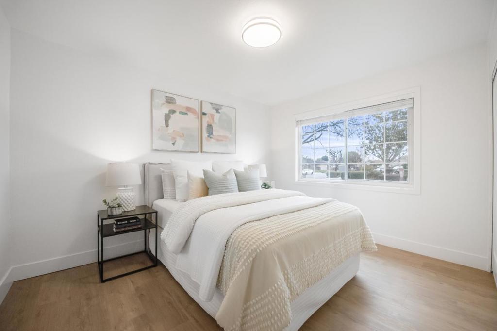 https://media.crmls.org/mediaz/503c8005-9e80-493d-8af7-ad6f63cc1728.jpg?preset=X-Large