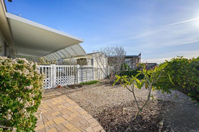 Detail Gallery Image 14 of 26 For 9500 Harritt Rd #230,  Lakeside,  CA 92040 - 3 Beds | 2 Baths