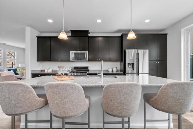 2632 Admiral Circle, Hayward CA: https://media.crmls.org/mediaz/503cf4a6-84b4-4281-baee-50e8ee46ef1a.jpg