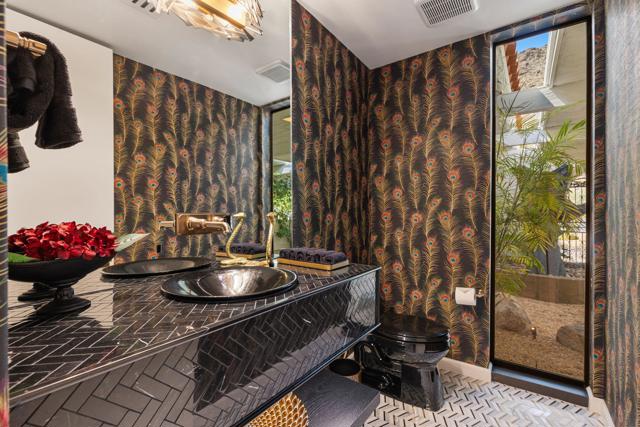 70663 Oroville Circle, Rancho Mirage CA: https://media.crmls.org/mediaz/503cfd00-a41c-4558-9817-159a821b8748.jpg