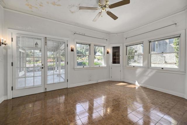 100 Wood Road, Los Gatos CA: https://media.crmls.org/mediaz/503dc026-84b5-4df9-8d8e-ab1eec297454.jpg