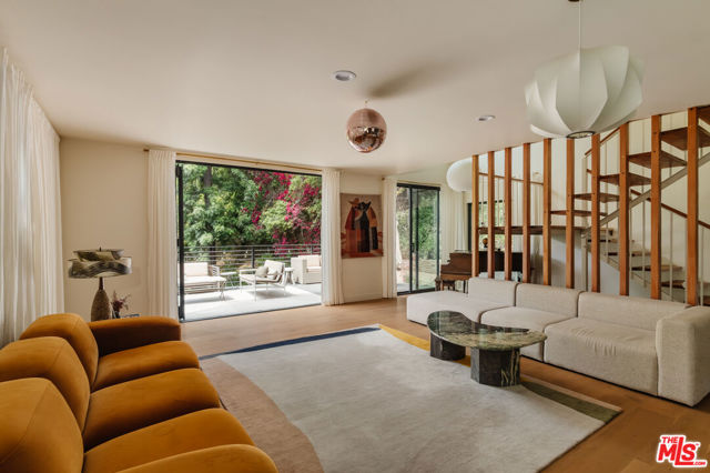 12220 Benmore Terrace, Los Angeles CA: https://media.crmls.org/mediaz/503dc859-118d-46fa-93a7-ca9e5276ca00.jpg