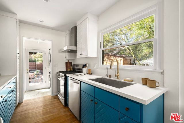4940 Twining Street, Los Angeles CA: https://media.crmls.org/mediaz/503eb0e8-e89c-45e2-a3e9-88824cd2b1f1.jpg