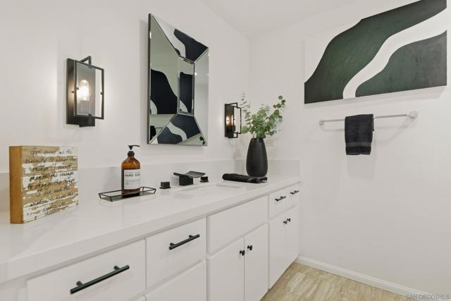 Image 25 of 53 For 13024 Olmeda Court