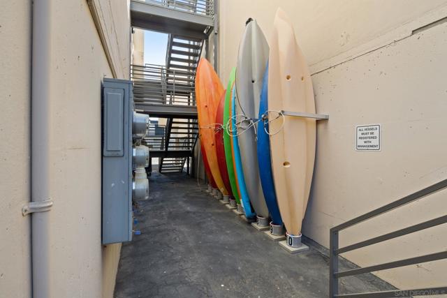 1021 Scott Street, San Diego CA: https://media.crmls.org/mediaz/504075e4-d7f1-42a7-9f4e-4c4dd5063032.jpg