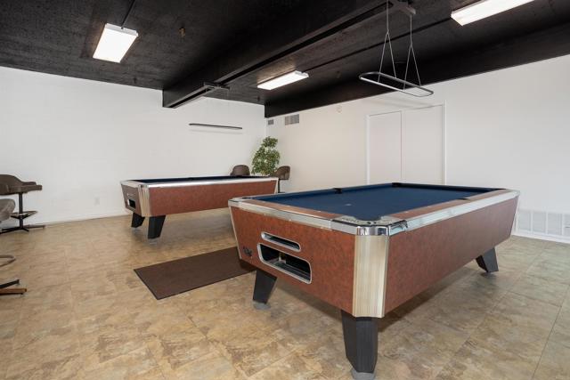 1564 Via Brisa Del Lago, San Marcos CA: https://media.crmls.org/mediaz/5040d5c2-37b0-43d0-9562-a07e3c00c9e9.jpg