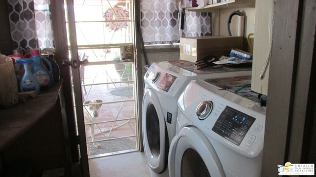 31750 Selmadolph Street, Lucerne Valley CA: https://media.crmls.org/mediaz/504358b8-e59b-4b9c-92d2-77a7df3d74f4.jpg