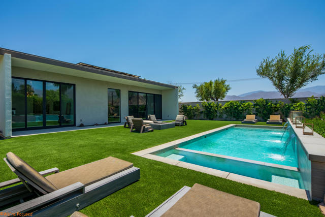 57965 Santo Thomas, La Quinta CA: https://media.crmls.org/mediaz/5043f9bc-2982-463f-8d56-05e685cda81d.jpg