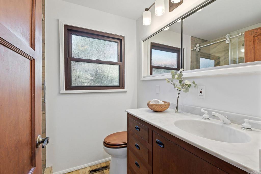 258 Barbara Avenue - photo 13