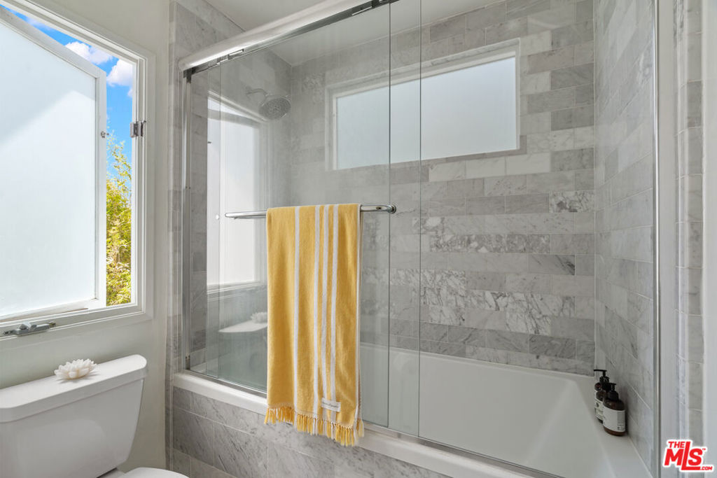 MLS #26844431 image #24