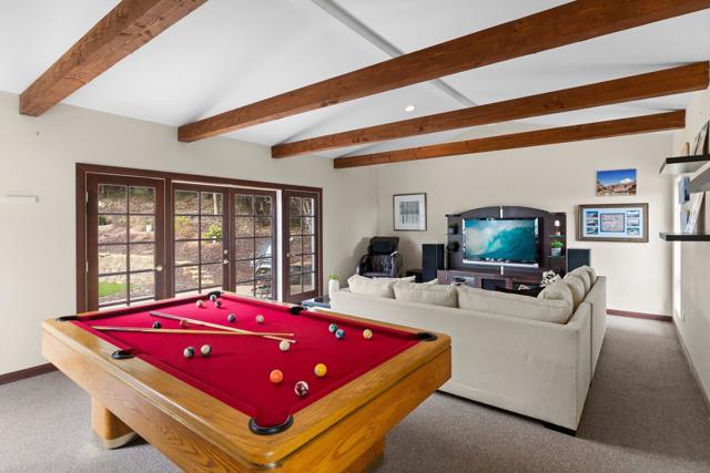 521 Latigo Row, Encinitas CA: https://media.crmls.org/mediaz/5045c306-f1a5-4384-a35e-6a4f750b0ba6.jpg