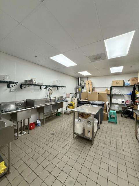 2706 2706 Homestead Road, Santa Clara CA: https://media.crmls.org/mediaz/50474f21-c110-413d-9344-c270697057aa.jpg