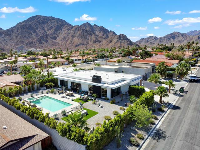 54050 Avenida Obregon, La Quinta CA: https://media.crmls.org/mediaz/5049c605-091c-4764-a701-0149adcb4dc9.jpg