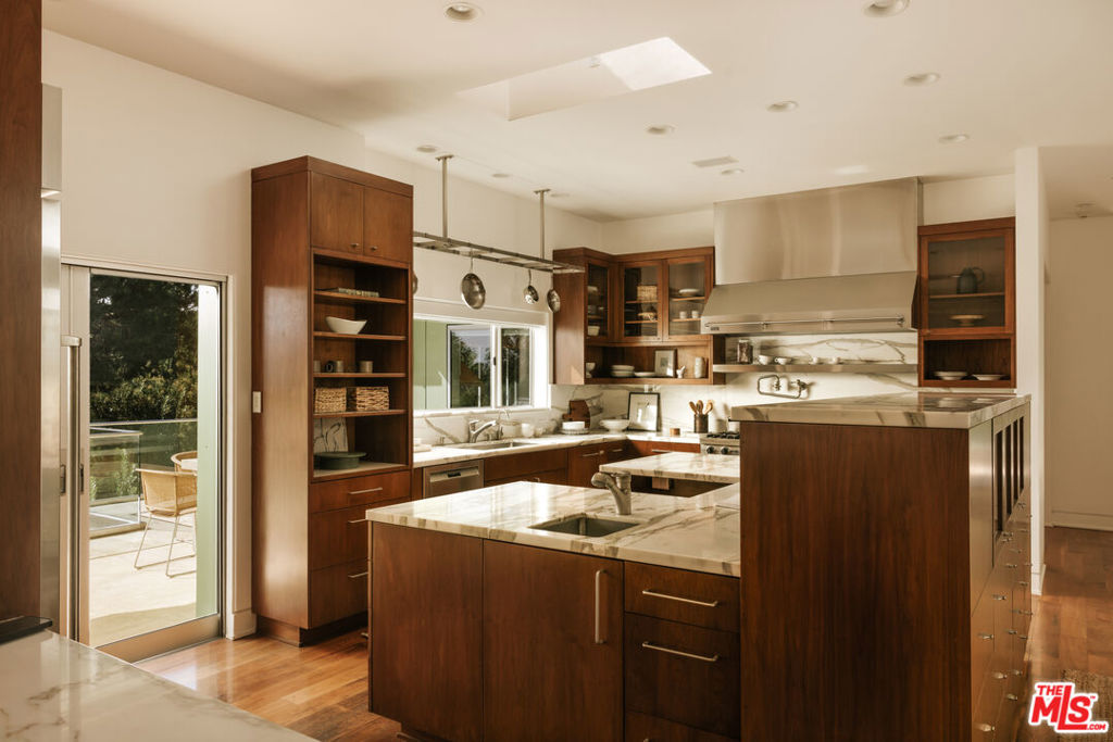 MLS #26987935 image #9