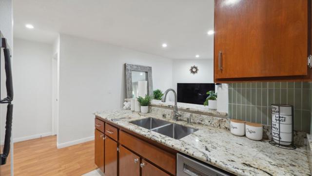 39029 Guardino Drive, Fremont CA: https://media.crmls.org/mediaz/504e80bb-bbae-42ce-8f0d-f33b2be35e7b.jpg