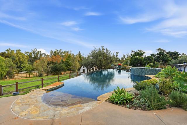 Detail Gallery Image 48 of 67 For 1111 Palomino Rd, Fallbrook,  CA 92028 - 4 Beds | 3 Baths